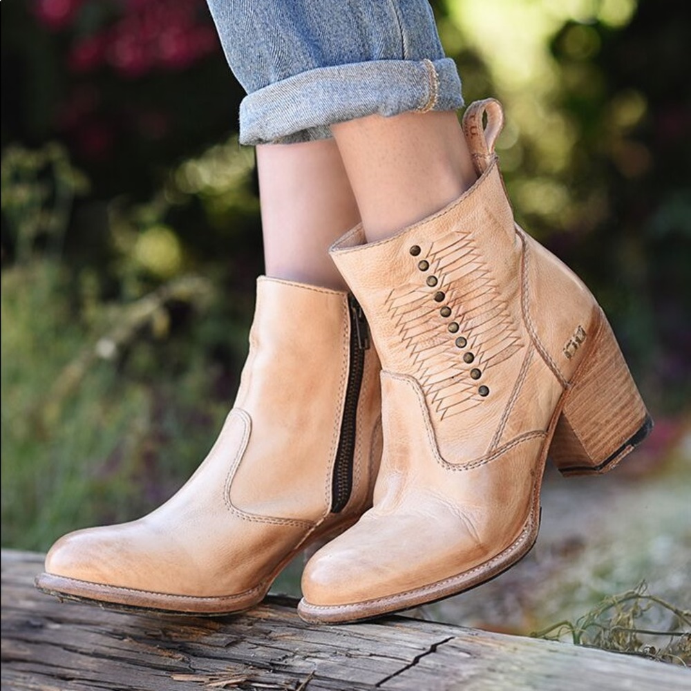 Brand new BedStu Shrill Booties - Sand Rustic, 6
